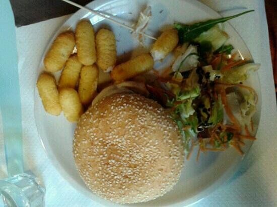 Cinema Caffe' Lanteri